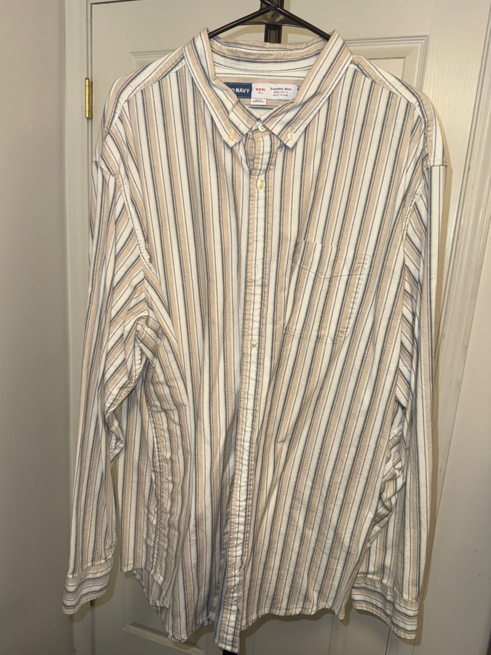 Old Navy Men's 3XLT Long-Sleeve Button-Down Shirt Cream with Blue & Tan Stripes